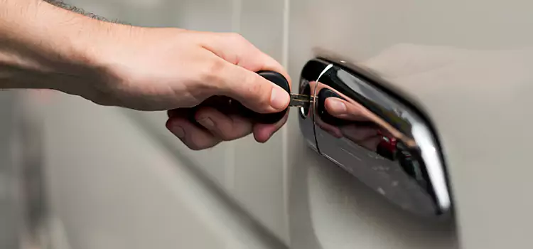 Why Choose Our Auto Locksmith Team in Newark, NJ?