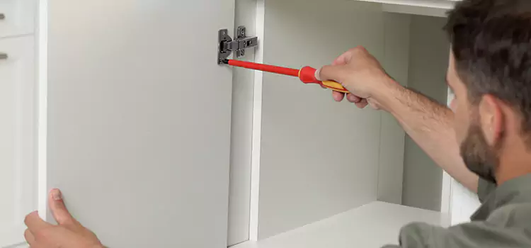 Screen Door Hinge Repair Newark